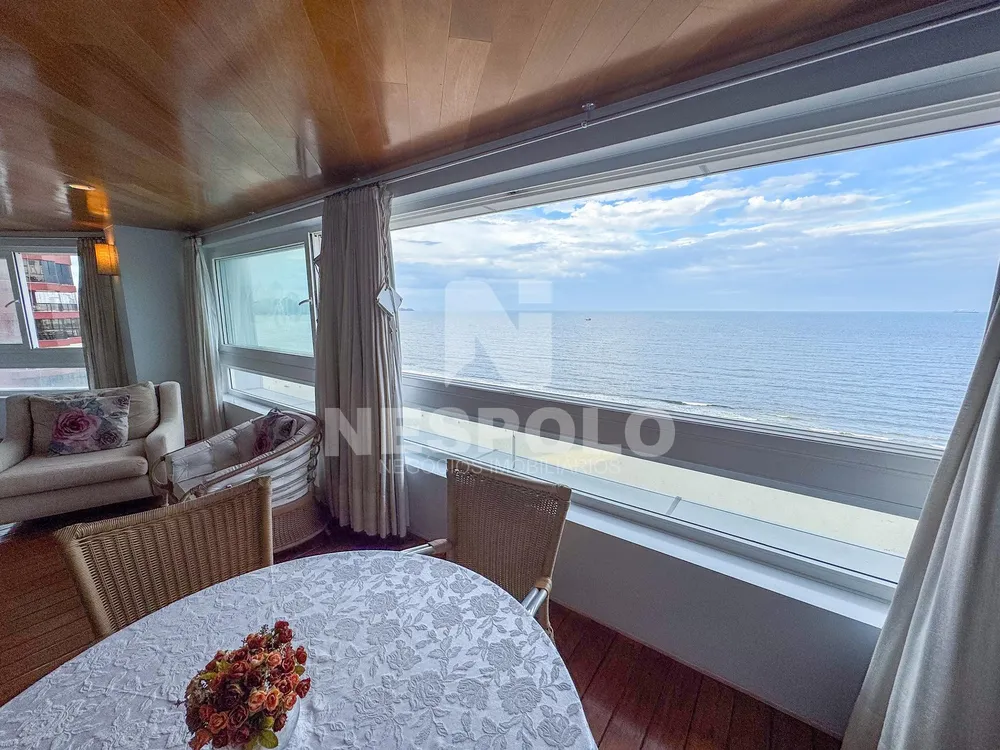 Apartamento, 3 quartos, 214 m² - Foto 2