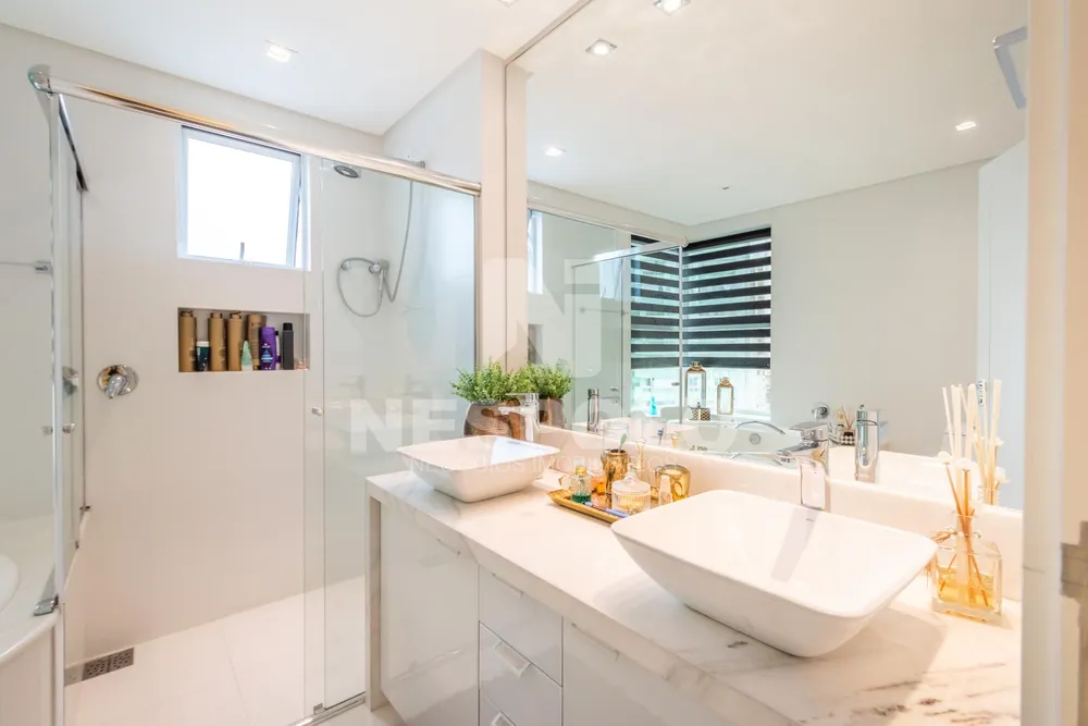 Apartamento, 4 quartos, 180 m² - Foto 1