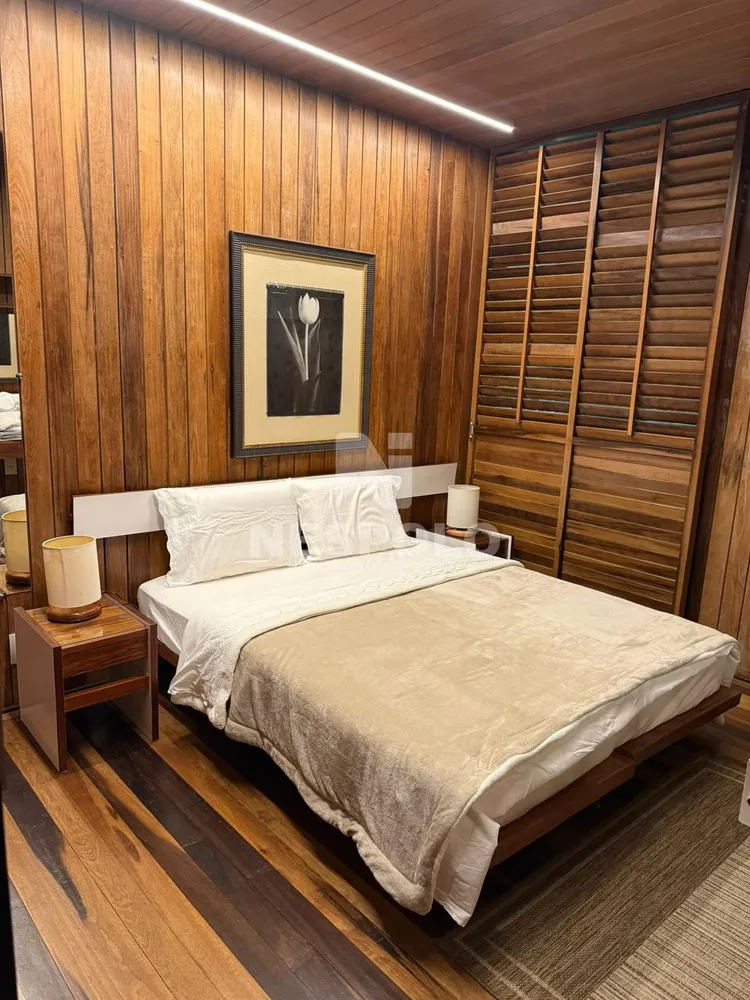 Casa, 6 quartos, 300 m² - Foto 2