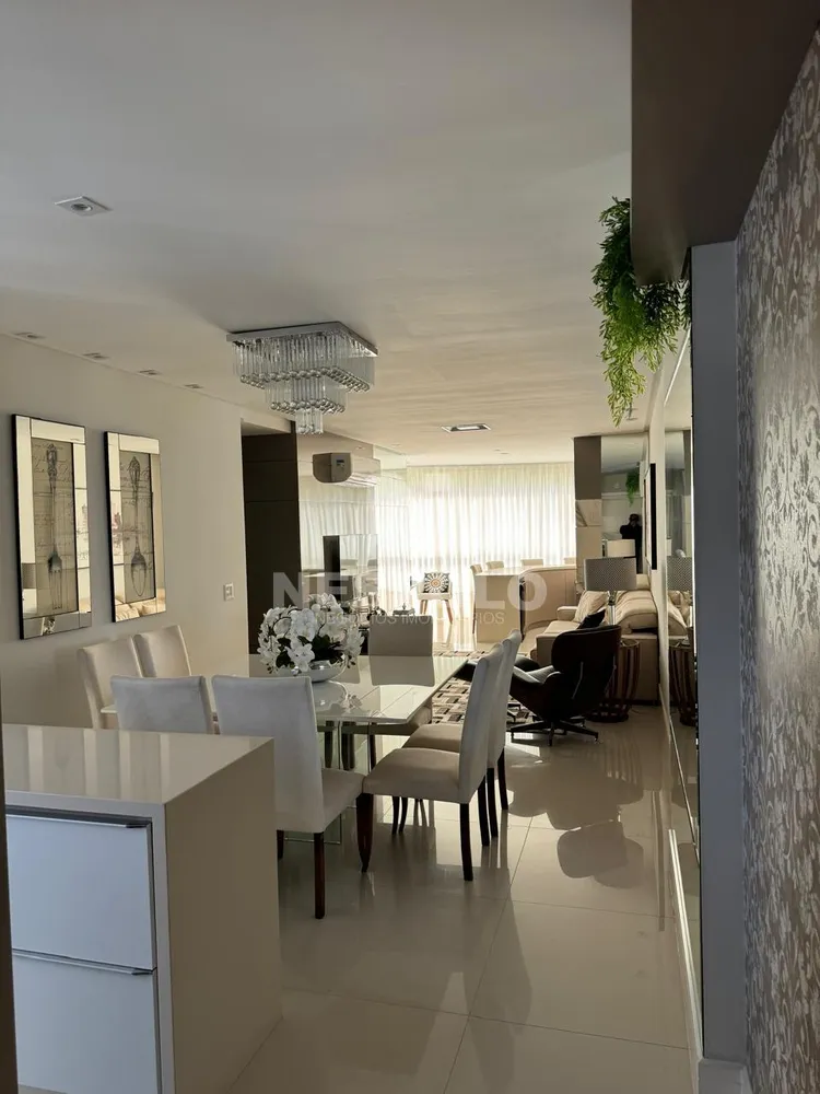 Apartamento, 3 quartos, 159 m² - Foto 2