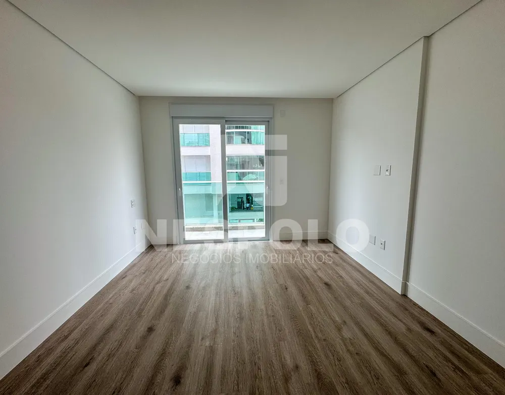 Apartamento, 3 quartos, 242 m² - Foto 11