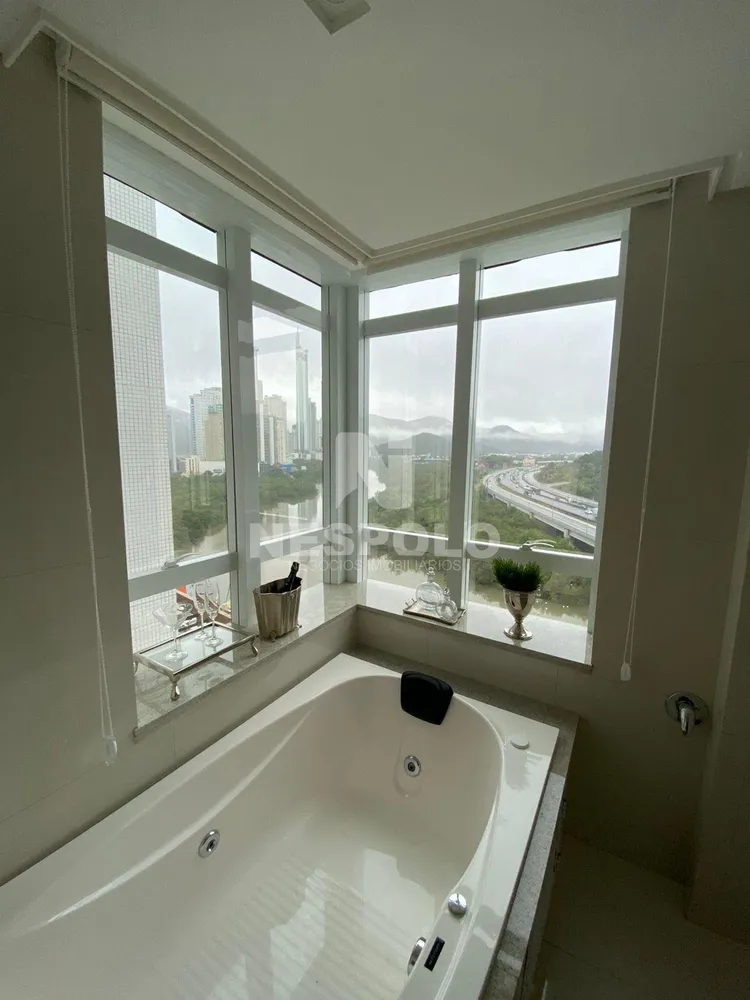 Apartamento, 3 quartos, 182 m² - Foto 11