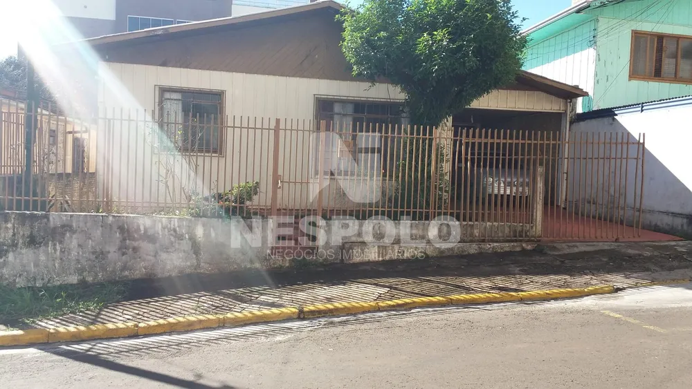 Casa, 3 quartos, 330 m² - Foto 1