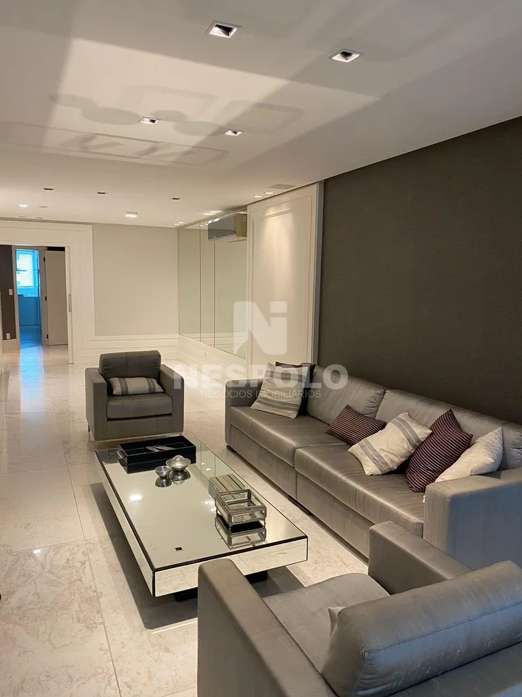 Apartamento, 3 quartos, 230 m² - Foto 12