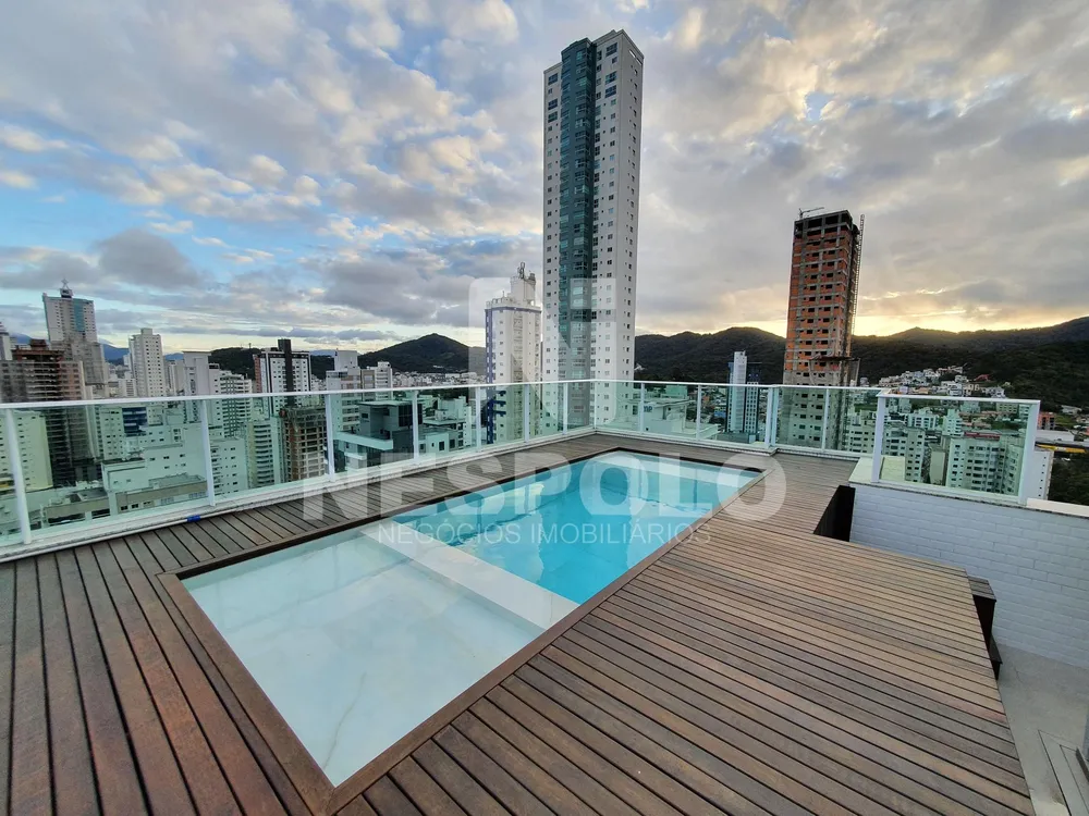 Cobertura, 3 quartos, 268 m² - Foto 11