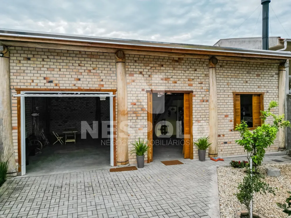Depósito-Galpão, 140 m² - Foto 1