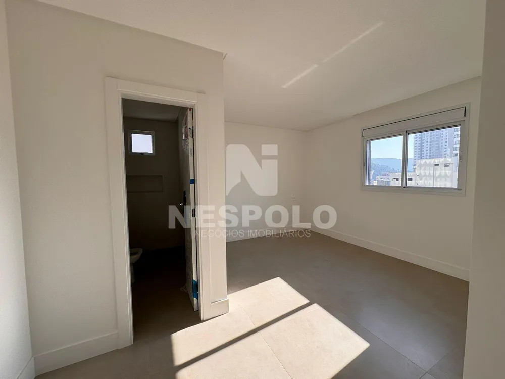 Apartamento, 3 quartos, 125 m² - Foto 1