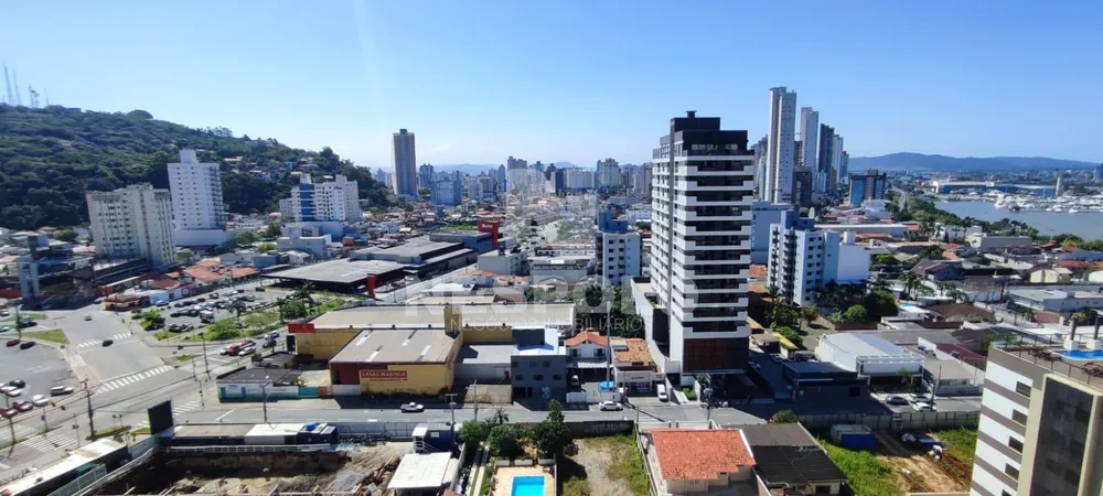 Apartamento, 3 quartos, 112 m² - Foto 2