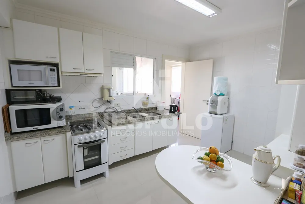 Apartamento, 4 quartos, 249 m² - Foto 2