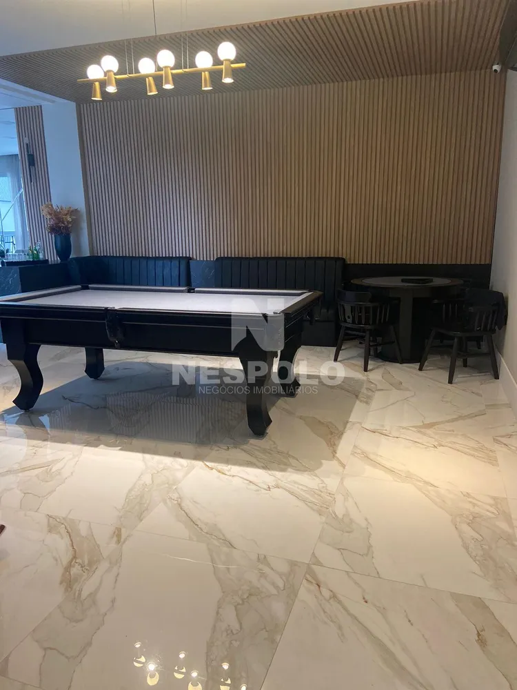 Apartamento, 3 quartos, 140 m² - Foto 1