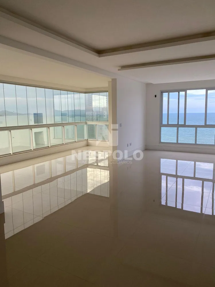 Apartamento, 3 quartos, 140 m² - Foto 2