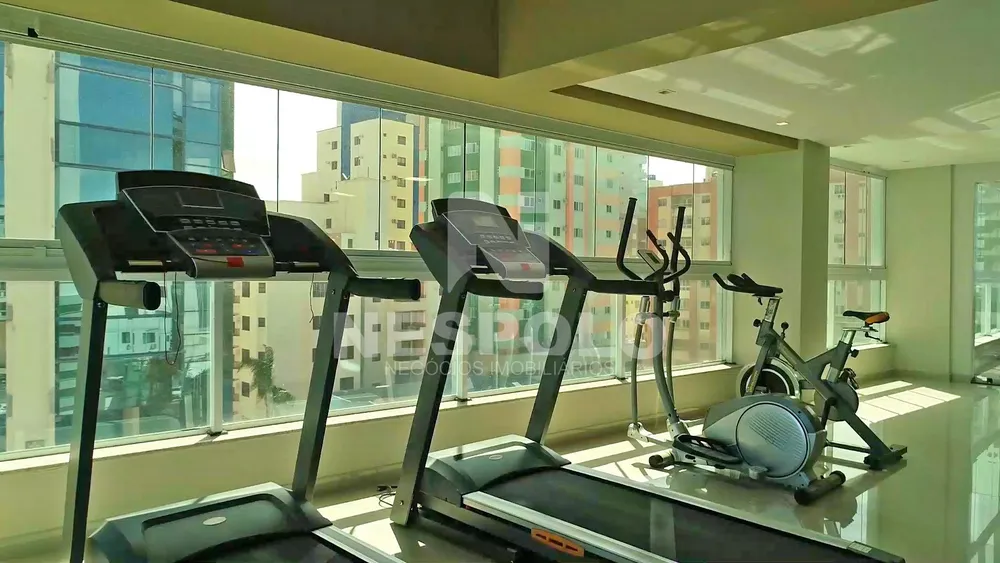 Cobertura, 3 quartos, 260 m² - Foto 4