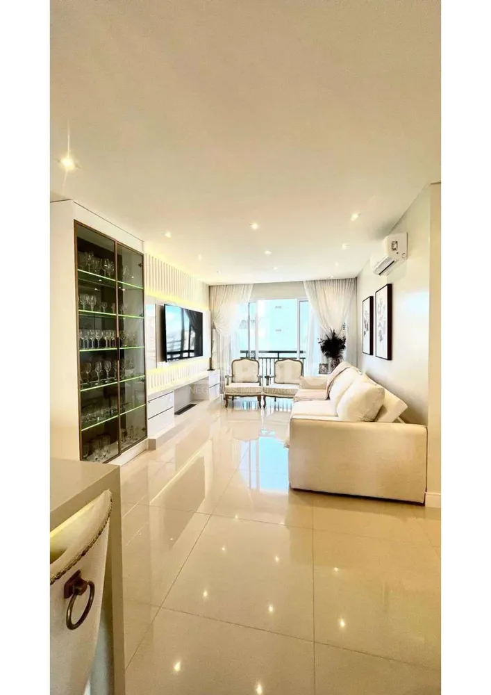 Apartamento, 3 quartos, 118 m² - Foto 2