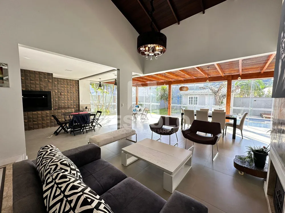 Casa, 3 quartos, 300 m² - Foto 4