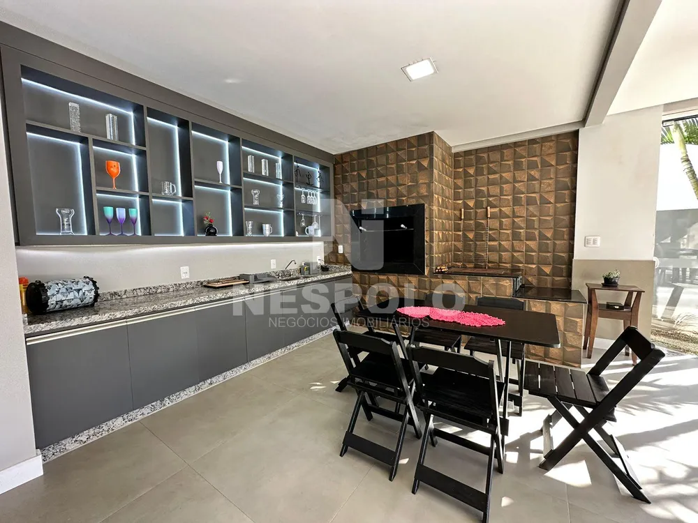 Casa, 3 quartos, 300 m² - Foto 2