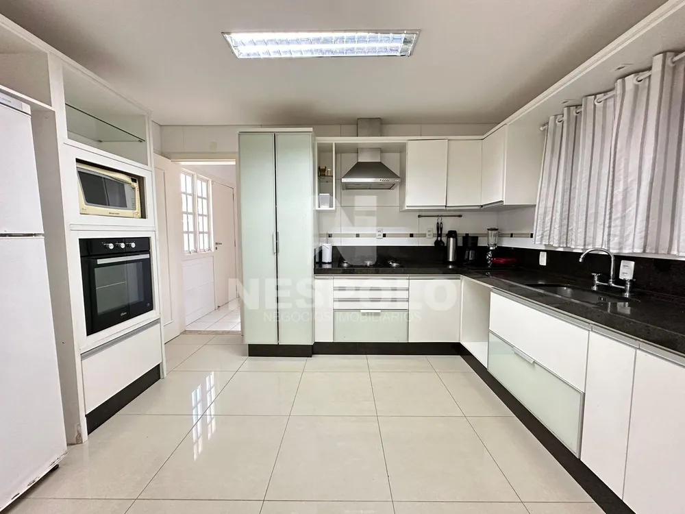 Casa, 3 quartos, 300 m² - Foto 3