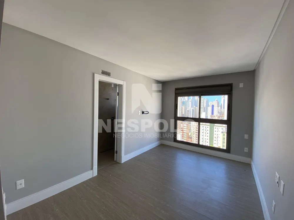 Apartamento, 3 quartos, 122 m² - Foto 3