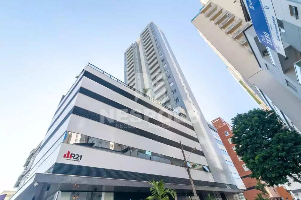 Apartamento, 3 quartos, 137 m² - Foto 1