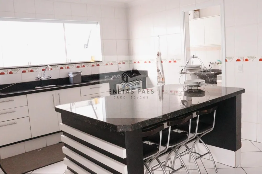 Casa, 3 quartos, 312 m² - Foto 8
