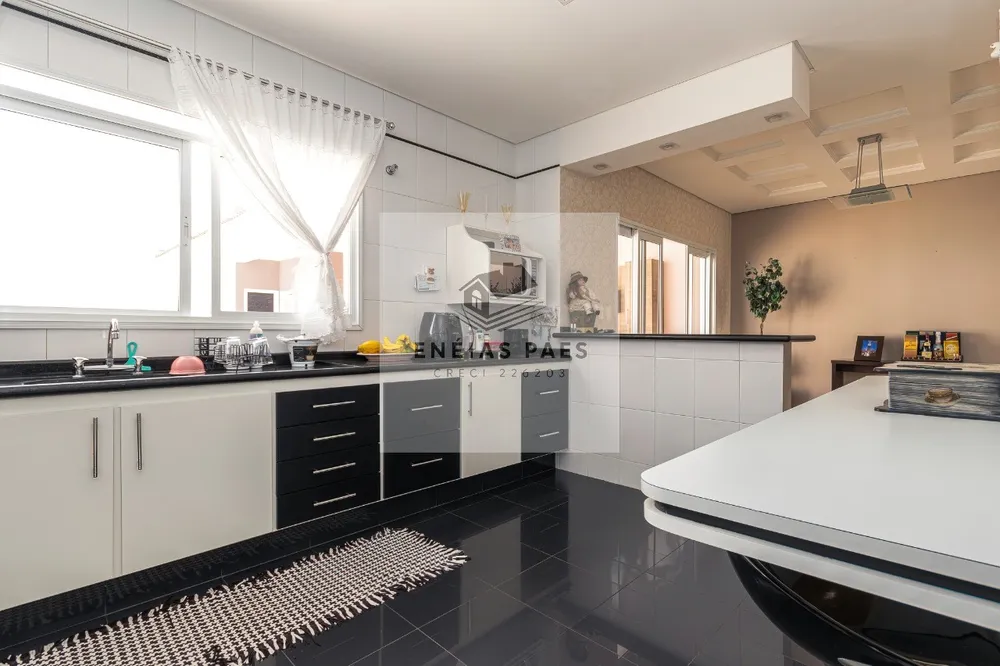 Casa, 4 quartos, 329 m² - Foto 8