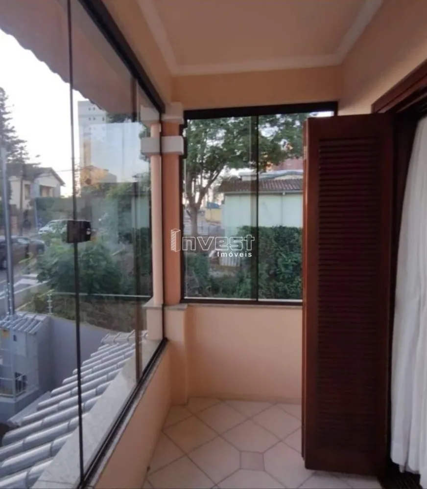 Casa, 3 quartos, 325 m² - Foto 1