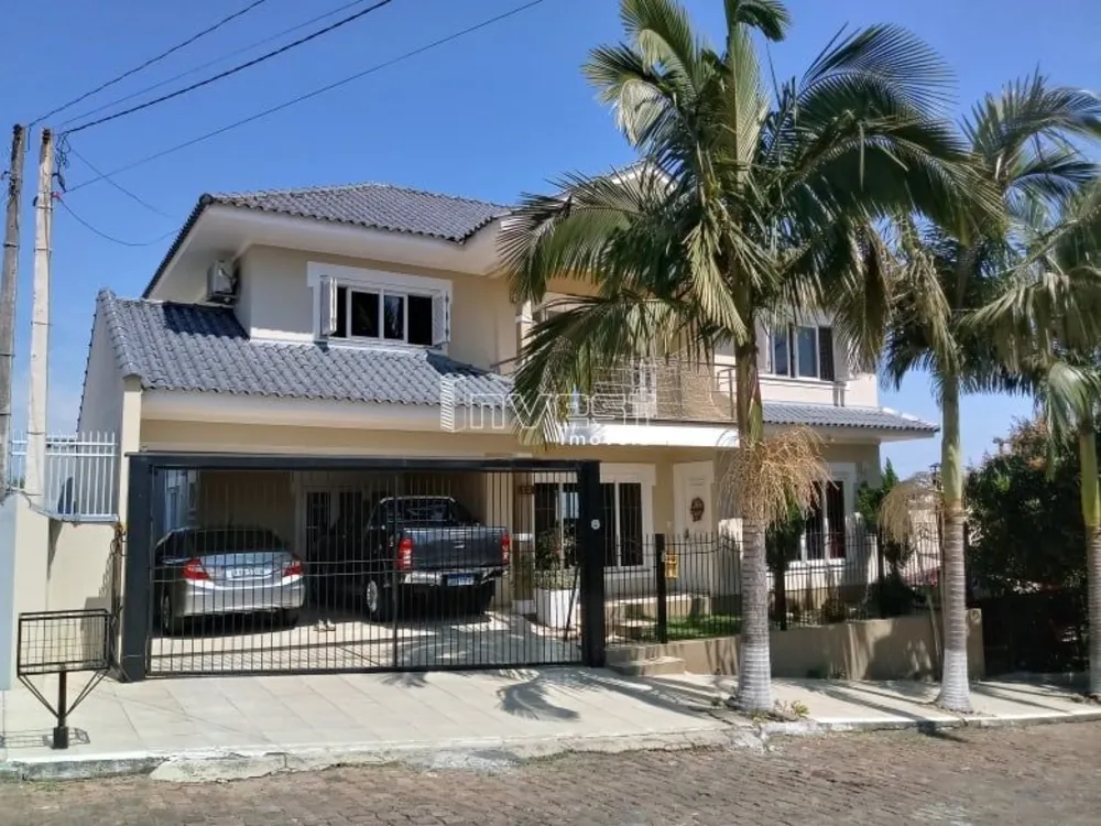 Casa, 3 quartos, 235 m² - Foto 1