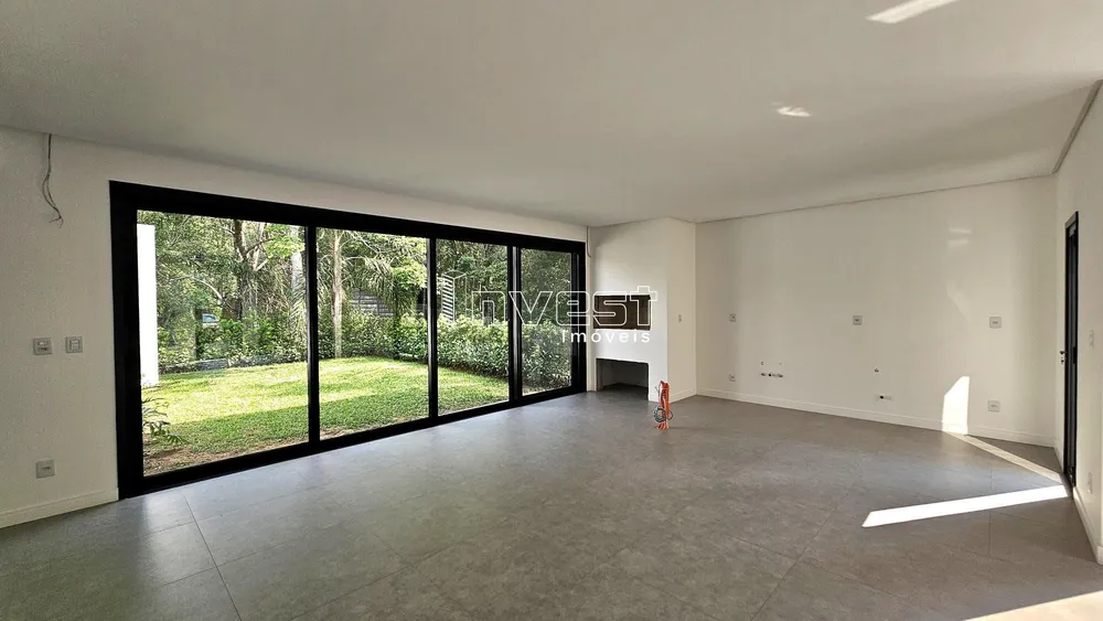 Casa, 3 quartos, 194 m² - Foto 2
