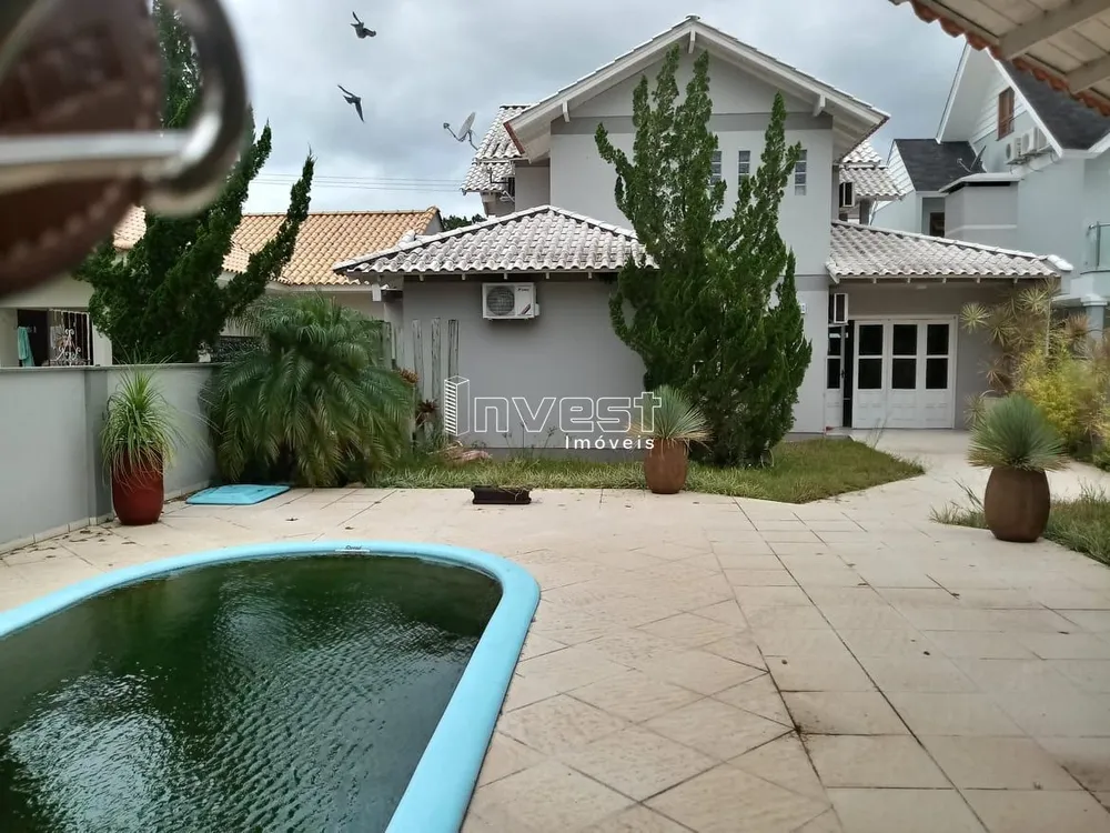 Casa, 3 quartos, 212 m² - Foto 1