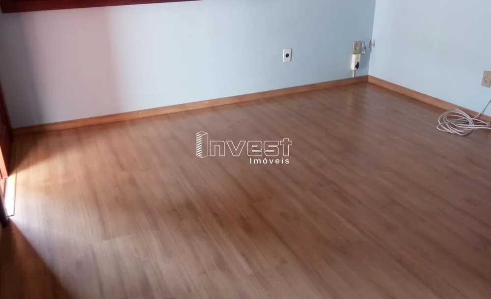 Casa, 4 quartos, 360 m² - Foto 1