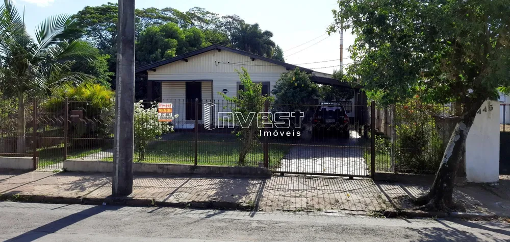 Casa, 3 quartos, 200 m² - Foto 1
