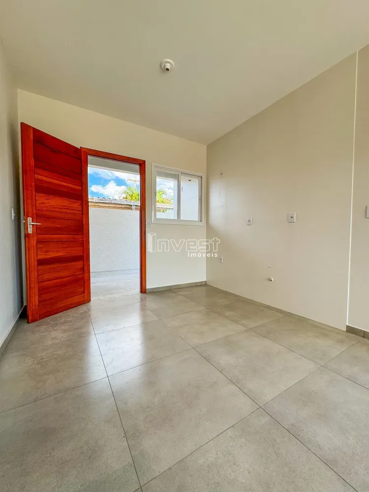 Casa, 2 quartos, 52 m² - Foto 1