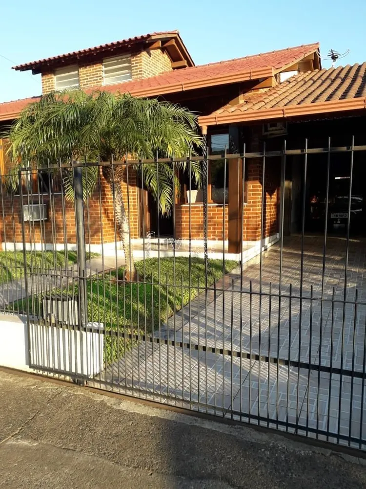 Casa, 3 quartos, 175 m² - Foto 1