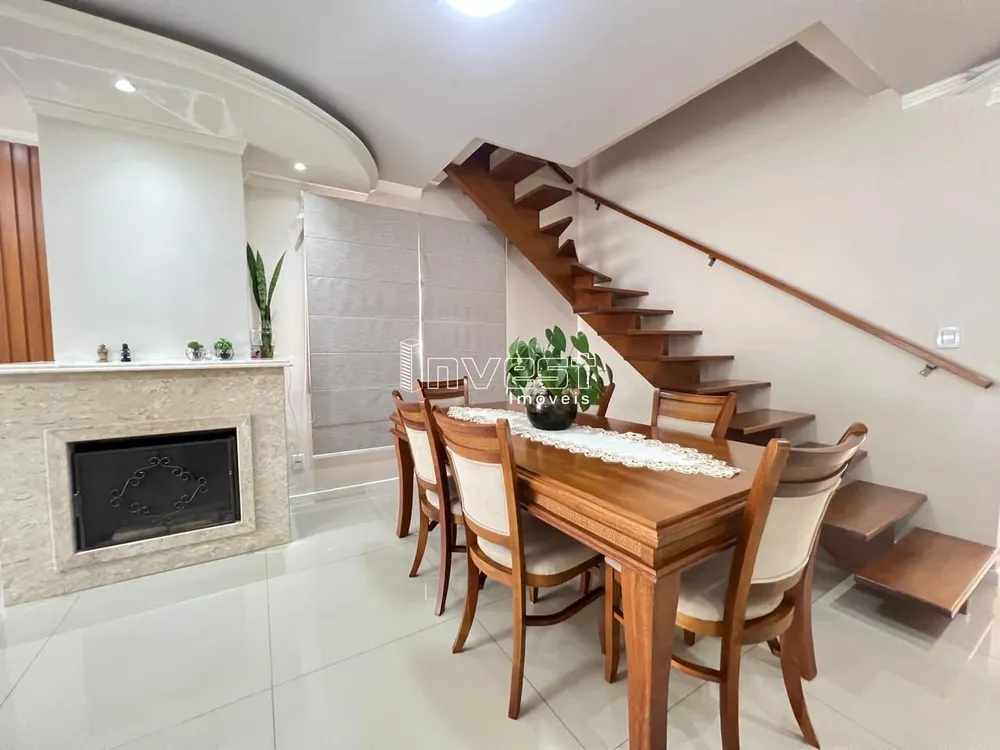 Casa, 3 quartos, 175 m² - Foto 2