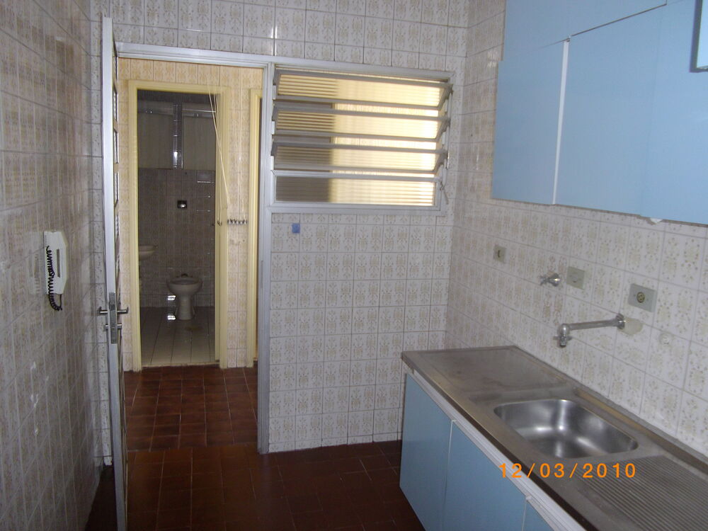 Apartamento para alugar com 3 quartos, 94m² - Foto 7