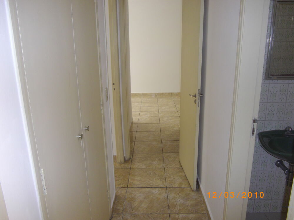 Apartamento para alugar com 3 quartos, 94m² - Foto 10