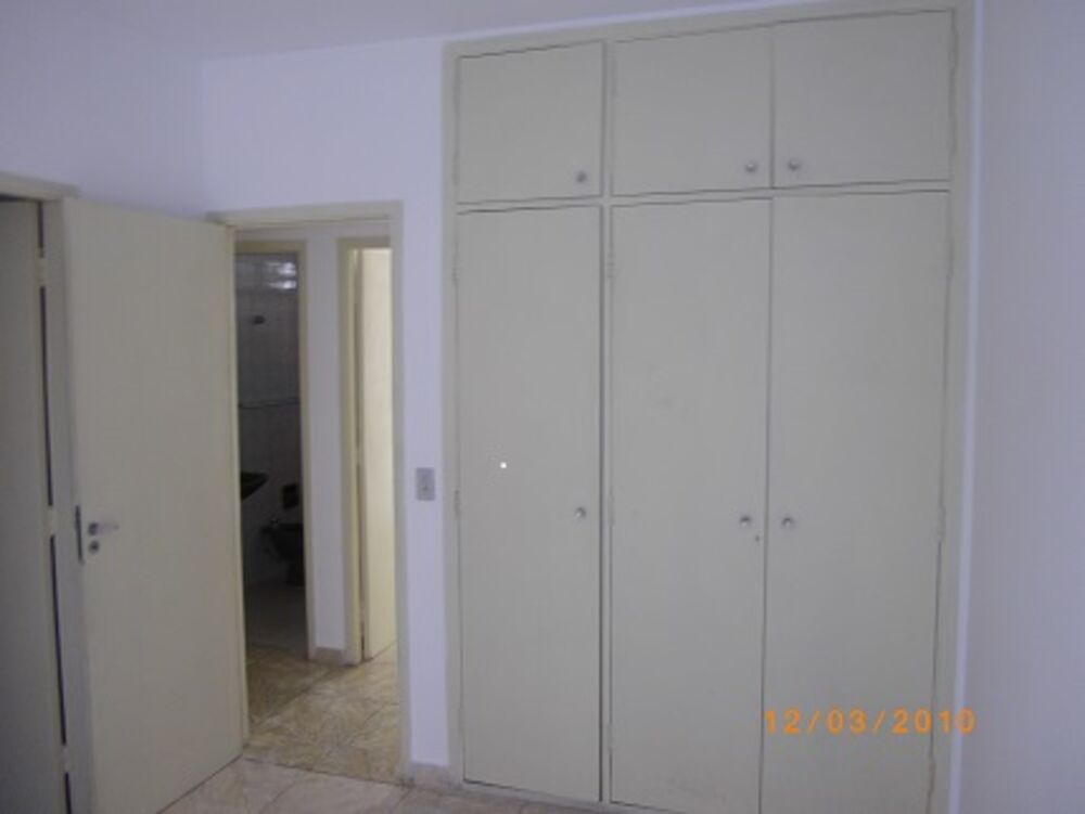 Apartamento para alugar com 3 quartos, 94m² - Foto 3