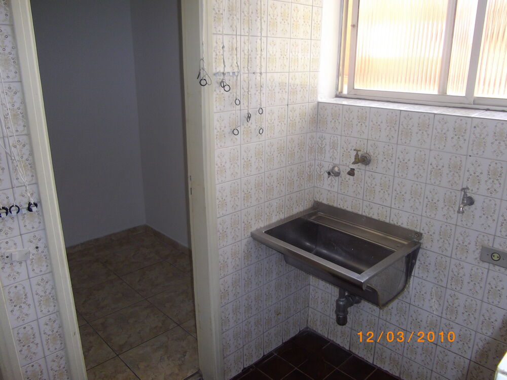 Apartamento para alugar com 3 quartos, 94m² - Foto 12