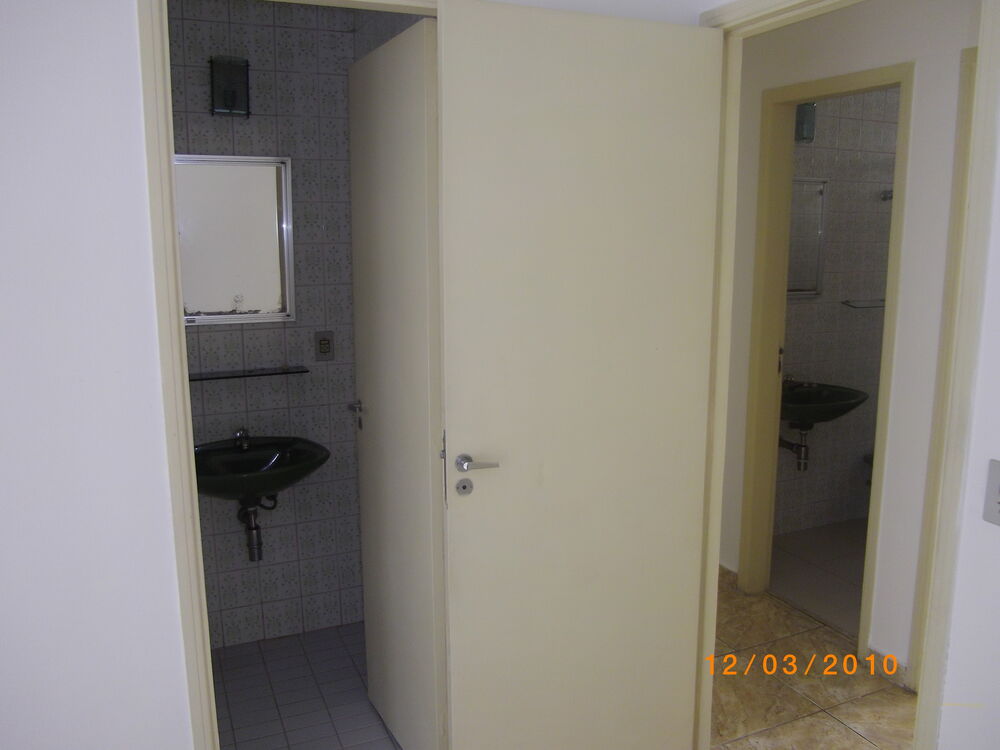 Apartamento para alugar com 3 quartos, 94m² - Foto 4