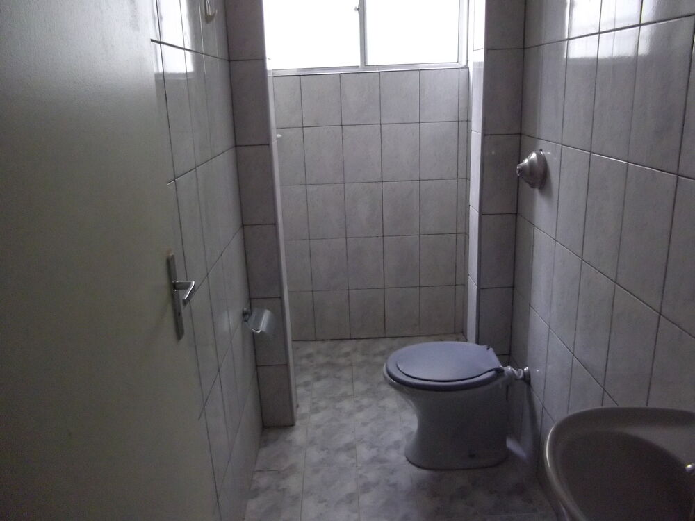 Apartamento para alugar com 2 quartos, 60m² - Foto 2