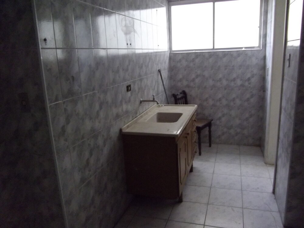 Apartamento para alugar com 2 quartos, 60m² - Foto 9