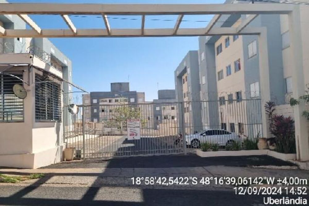 Apartamento à venda com 2 quartos, 45m² - Foto 1