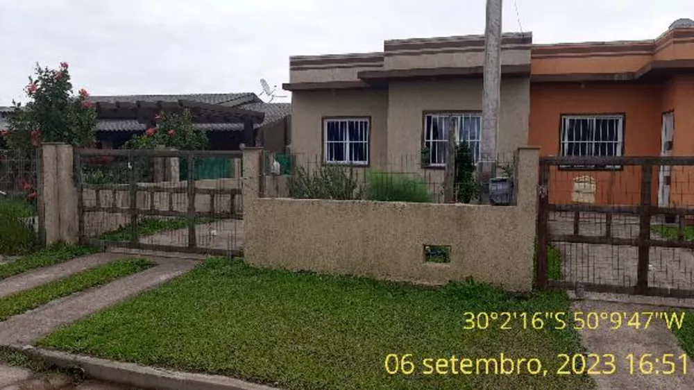 Casa à venda com 2 quartos, 150m² - Foto 1