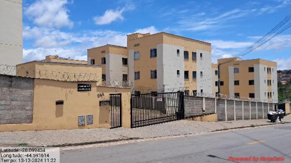 Apartamento à venda com 2 quartos, 46m² - Foto 1