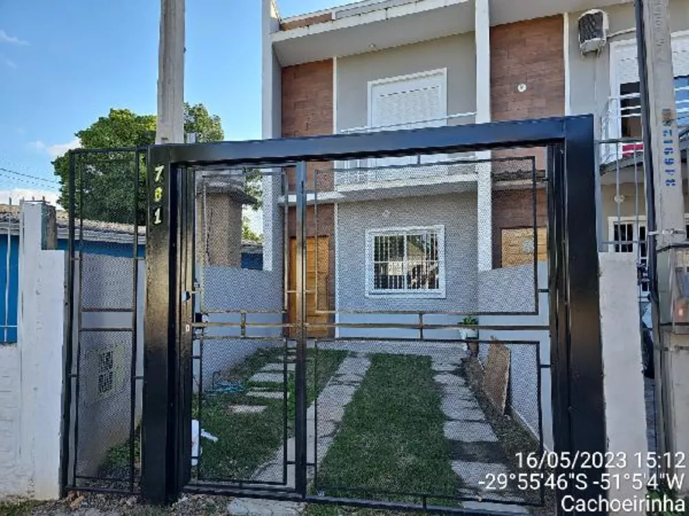 Casa à venda com 2 quartos, 96m² - Foto 1