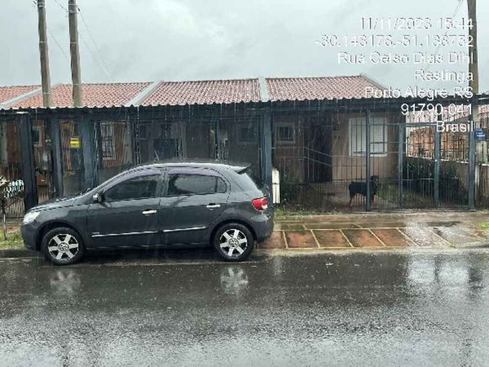 Casa à venda com 2 quartos, 125m² - Foto 1