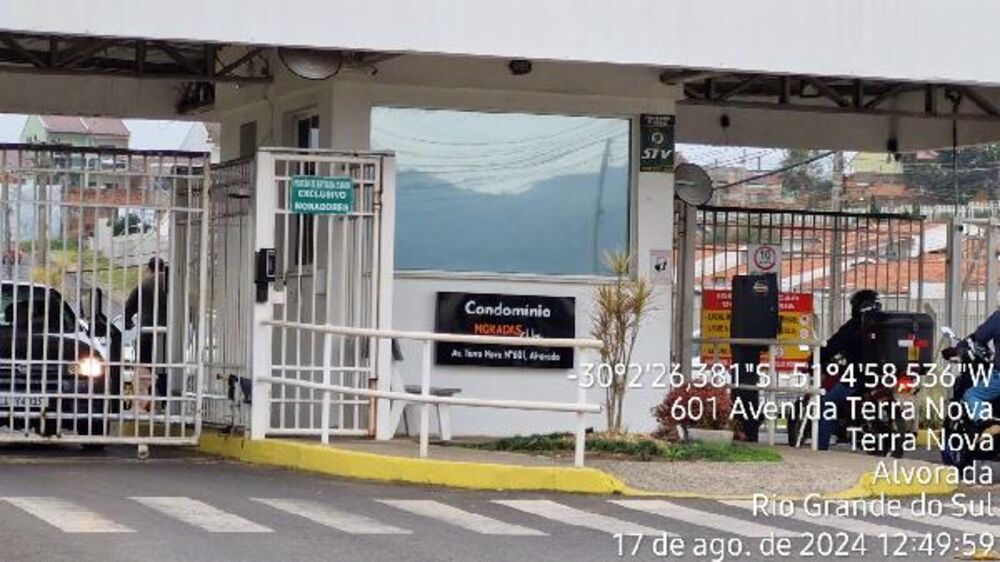 Casa à venda com 2 quartos, 85m² - Foto 1