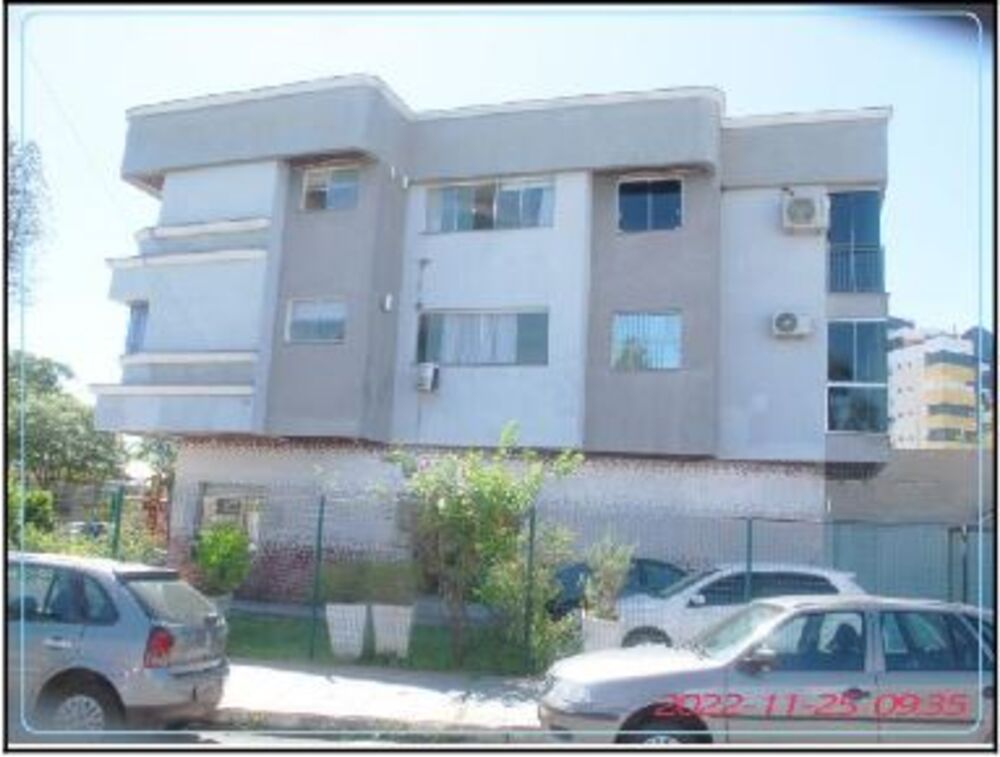 Apartamento à venda com 2 quartos, 55m² - Foto 2