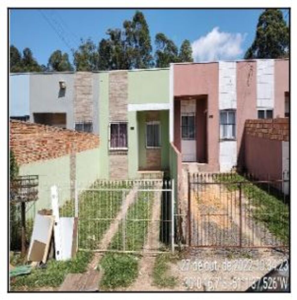 Casa à venda com 2 quartos, 150m² - Foto 1