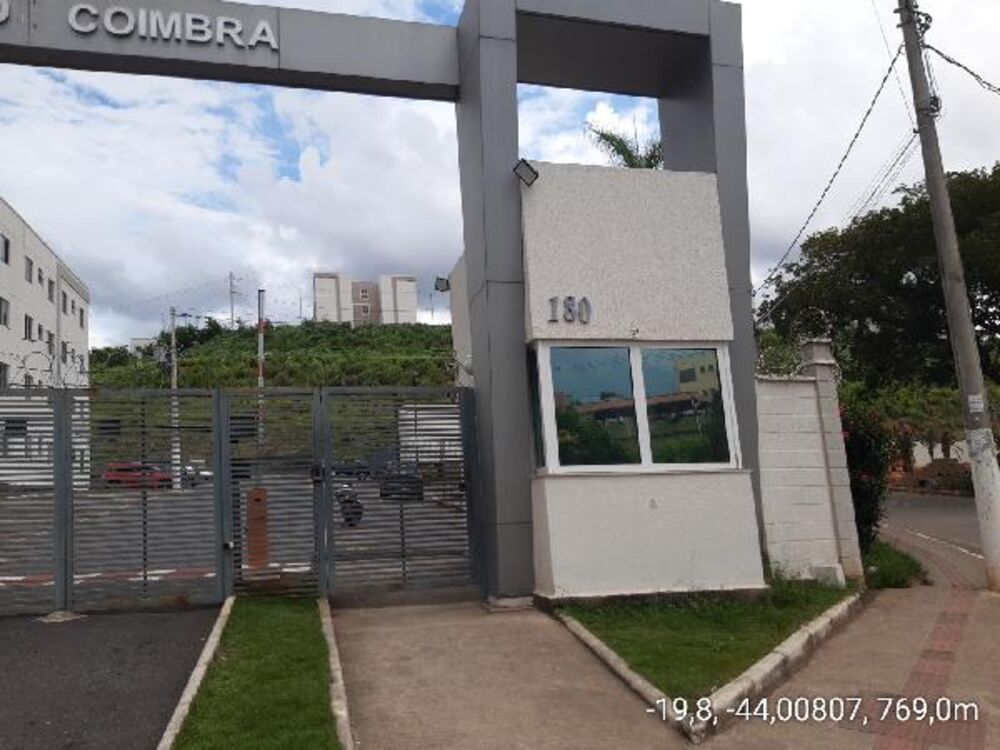 Apartamento à venda com 2 quartos, 64039m² - Foto 1