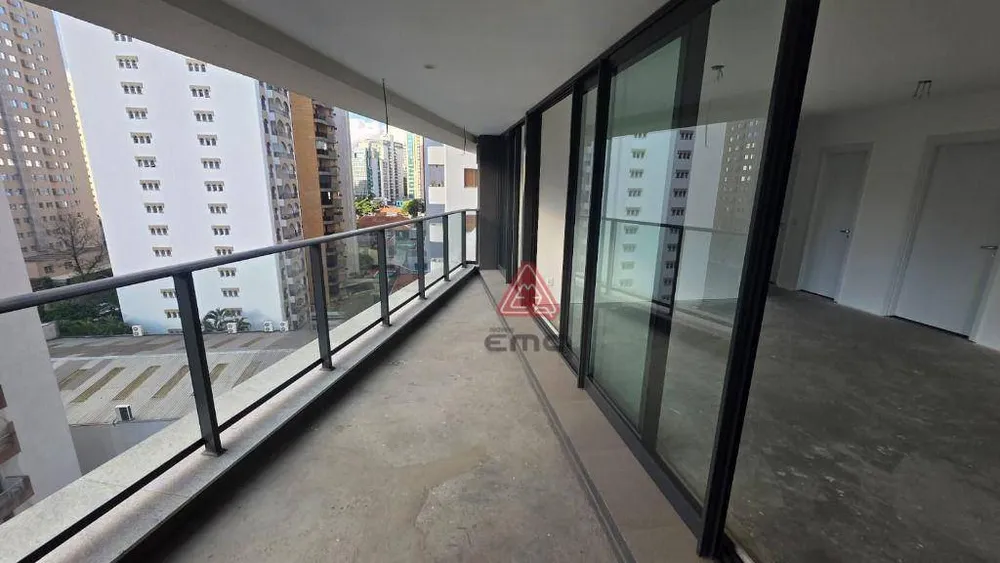 Apartamento, 3 quartos, 152 m² - Foto 3